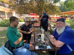 14 Benefizbesuch